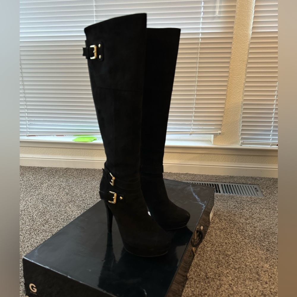 G By Guess Black Boot heels Size 8.5 W